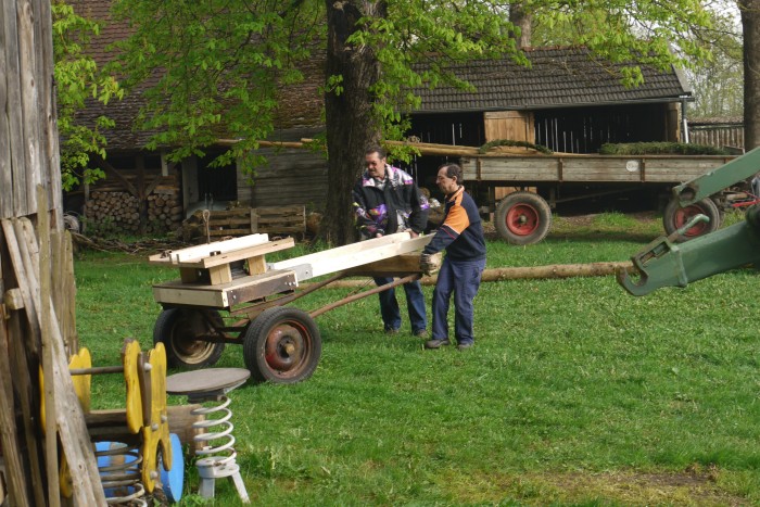 1.Mai_Freihamer_Baum_07.jpg